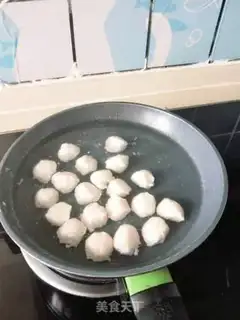 Make Chickenball soup step 4