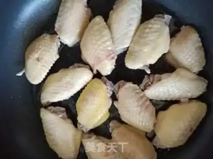 Make Coke chicken wings step 3