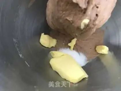 Make Coco McMale step 2