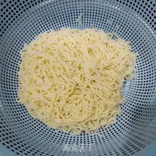 Make Seven-colored noodles step 0