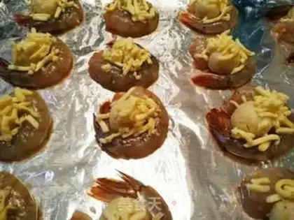 Make Cheese and potatoes and shrimp step 9