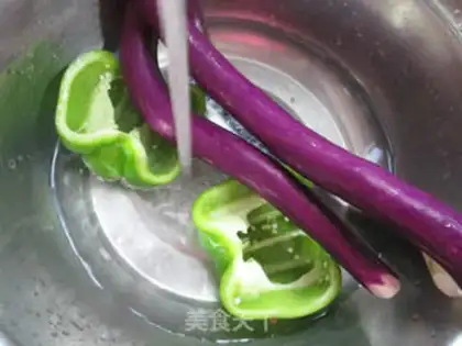 Make Light pepper and cheese step 1