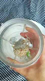 Make Tomato onion shrimp step 2