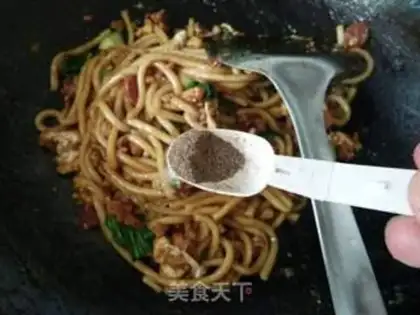 Make Meat sausage and rice powder step 17