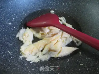 Make Duck egg fried chicken caterpillar step 2