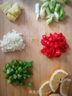 Make Red-burned fish head step 1