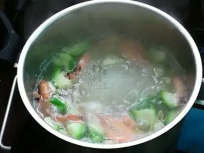 Make Shrimp fans out of quail balls step 6