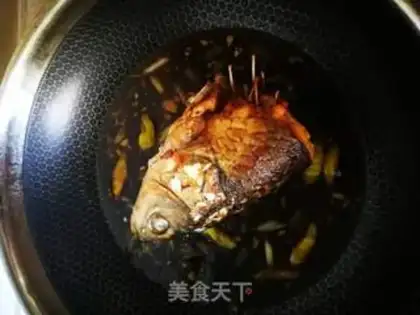 Make Red-burned fish head step 5