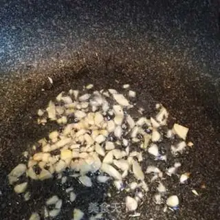 Make Garlic pickles step 2