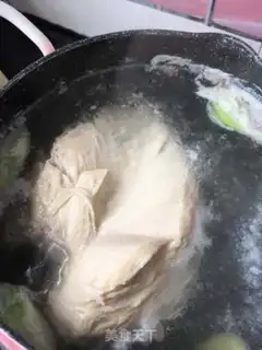 Make Spicy chicken silk step 5