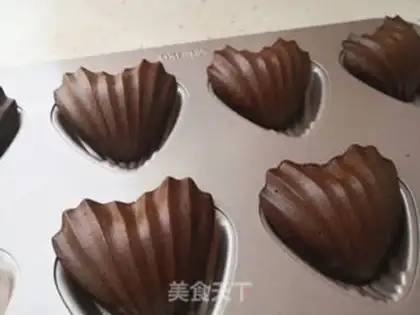 Make Heart-shaped Madeleine step 8