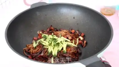 Make Korean noodles step 9