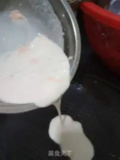 Make Egg burrito step 2