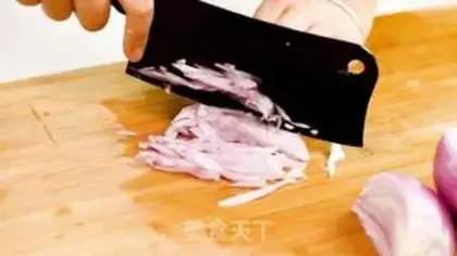 Make Noodles must be the sea cucumber step 0