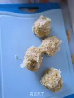Make A lasagna onions step 2