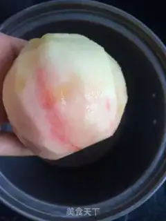 Make Freshly squeezed peaches step 1