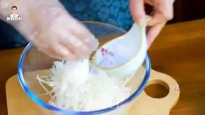 Make Korean radish step 2