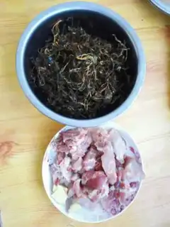 Make Bones soup step 0