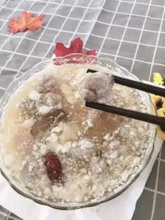 Make Scrambled meatballs step 7