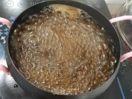 Make Black pearl milk capped mashed cake step 21