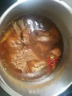 Make Old beef noodles step 0