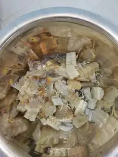 Make Shrimp sauce step 1