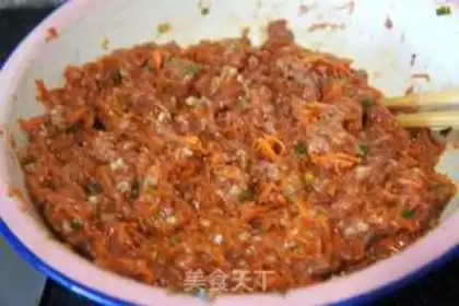 Make Beef carrot pie step 3