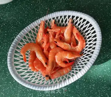 Make Garlic greasy shrimp step 3