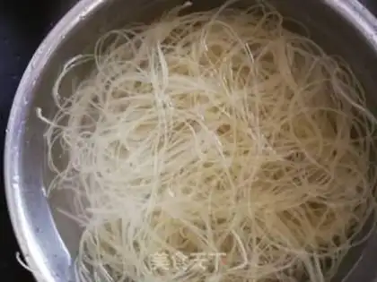 Make Cold noodles step 1