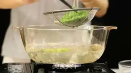 Make Sea cucumber shrimp step 1