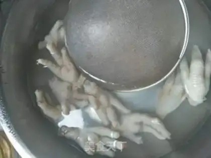 Make Lemon for chicken claws step 5