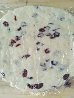 Make Cranberry scon step 11