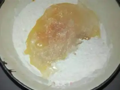 Make Puffed powdered oil bars step 1