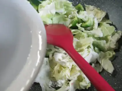 Make Pyramid and cabbage step 2