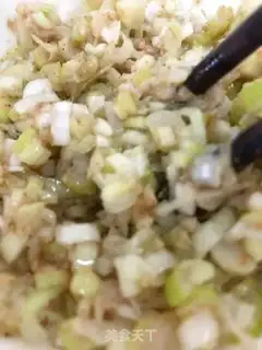 Make Onion cake step 4