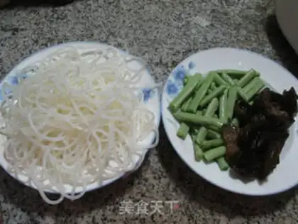 Make Blackwood bean rice powder step 0