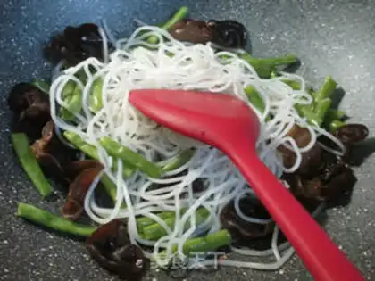 Make Blackwood bean rice powder step 2