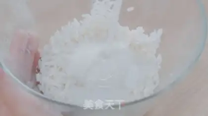 Make Mango coconut rice step 1