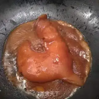 Make Five-smelling pork step 3
