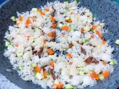 Make Beef gold fried rice step 9