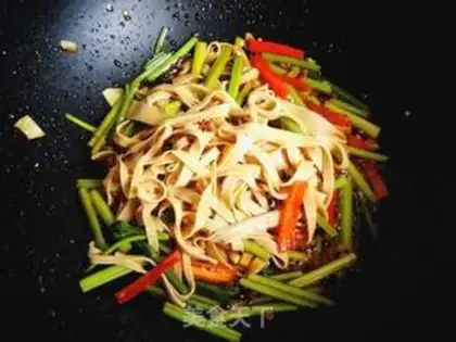 Make The celery is fried step 4