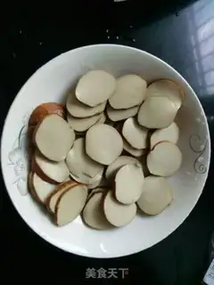 Make Five flowers for a chicken step 1