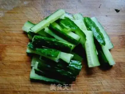 Make cucumber eggs dry step 2