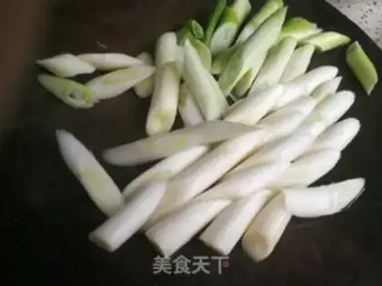 Make Spicy chicken step 1