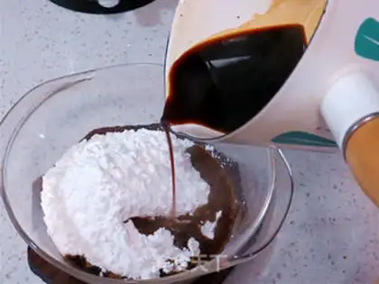 Make Black sugar pearl milk and milk tea step 1