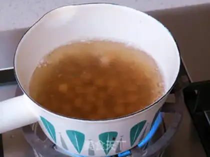 Make Black sugar pearl milk and milk tea step 5