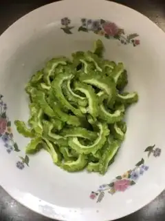 Make Bitter eggs step 1