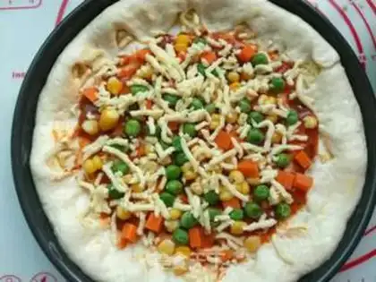 Make Sweet pea corn ham pizza step 11