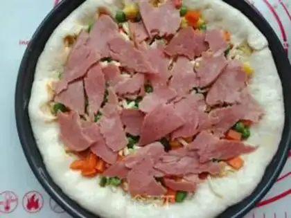 Make Sweet pea corn ham pizza step 12
