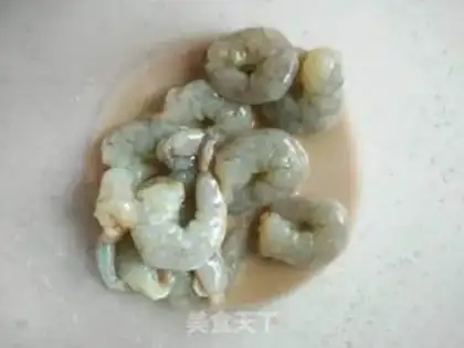 Make Eggs, tofu, shrimp step 1